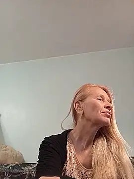 ViktoriaSexi1 online show from April 2026 08:31:02 PM