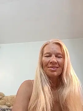 ViktoriaSexi1 online show from June 2026 08:01:01 PM