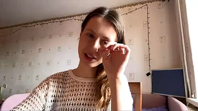 Snapshot of AlesiaGurevich chatting on July 2026 07:23:01 AM AlesiaGurevich online show from July 2026 07:23:01 AM
