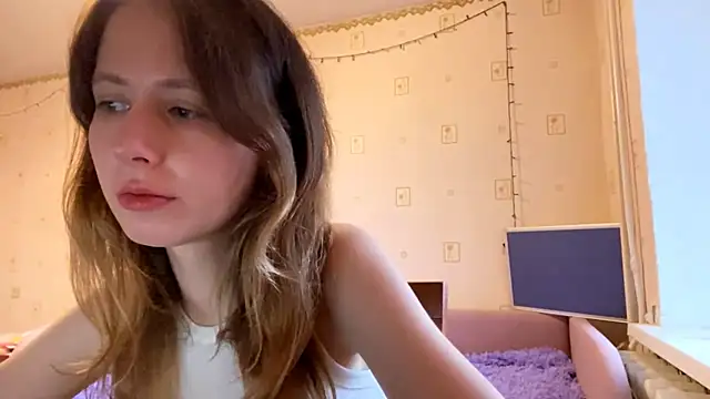 Snapshot of AlesiaGurevich chatting on August 2026 03:32:02 PM AlesiaGurevich online show from August 2026 03:32:02 PM
