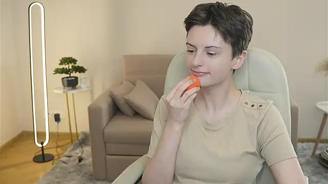 OrphaHayashi online show from March 2026 09:26:01 AM