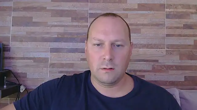 lustonfan online show from May 2026 12:45:01 PM