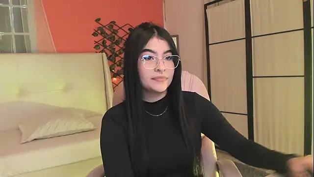 HannaLee333 online show from March 2026 09:42:02 PM