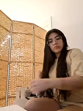 MIA--30 online show from March 2026 06:04:02 PM