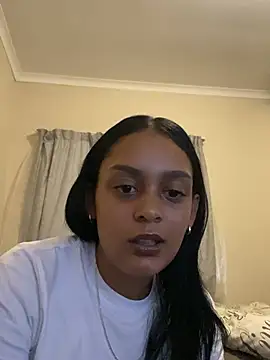 Piper-23XOX online show from March 2026 05:08:02 PM