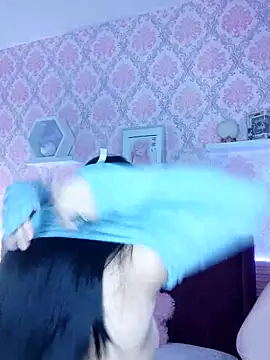 Jade rous online show from April 2026 11:37:02 AM