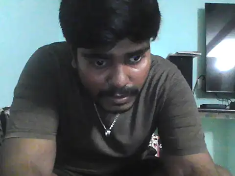 Foxboy65 online show from May 2026 08:14:02 PM