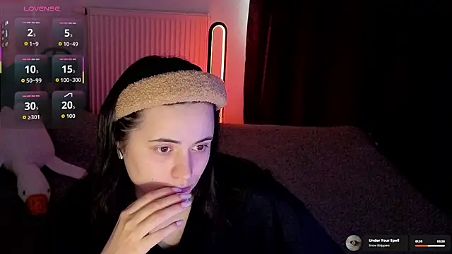 missy3kissy online show from June 2026 08:28:02 AM