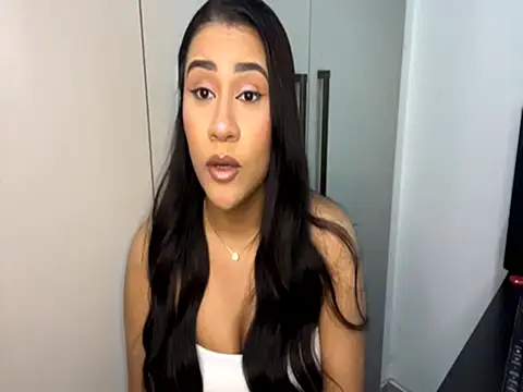 KandyTadiello online show from March 2026 09:21:01 PM