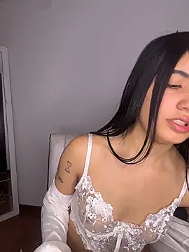 Lucy engel online show from March 2026 01:56:01 AM