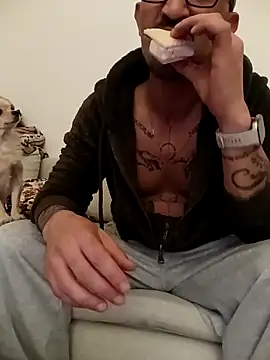 Anatoliman online show from March 2026 09:45:01 PM