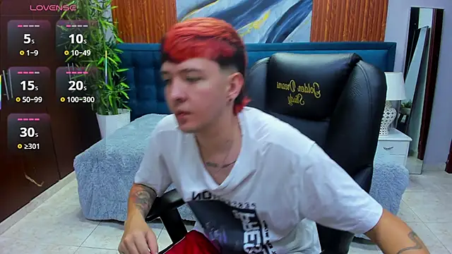 Santiago morgan online show from April 2026 10:37:01 PM