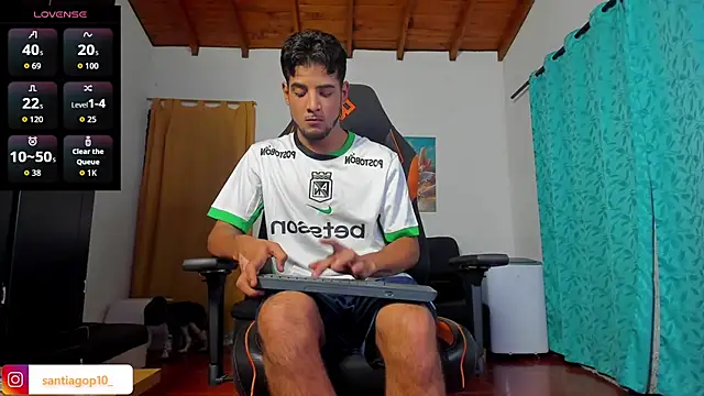 Alexx Lord online show from July 2026 04:53:02 AM
