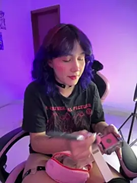 Snapshot of reicos_ chatting on July 2026 06:04:02 AM reicos online show from July 2026 06:04:02 AM