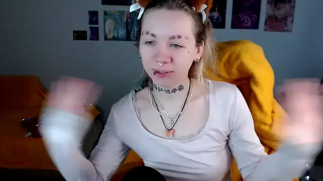 Nica Kawaii online show from April 2026 07:33:02 AM