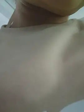 Pretty Julieta online show from April 2026 10:05:02 PM