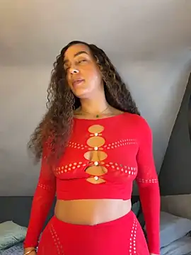 Saskia xx online show from March 2026 03:59:01 PM