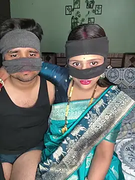 Snapshot of your_bhabhi_love chatting on May 2026 05:51:02 PM your bhabhi love online show from May 2026 05:51:02 PM