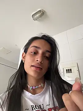 Snapshot of leilani_X chatting on May 2026 01:39:01 PM leilani X online show from May 2026 01:39:01 PM