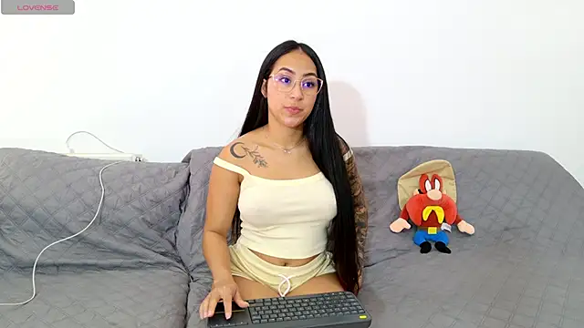 Snapshot of vanessaadol chatting on June 2026 11:13:02 AM vanessaadol online show from June 2026 11:13:02 AM