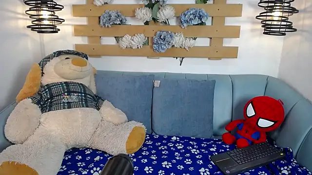 Cristopher Wild online show from May 2026 08:05:02 PM