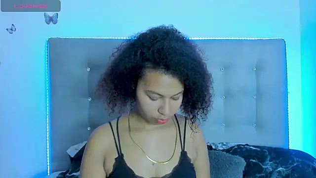 Snapshot of tatianasquirthot chatting on May 2026 07:04:01 PM tatianasquirthot online show from May 2026 07:04:01 PM
