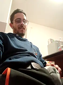 Snapshot of Provami93 chatting on March 2026 10:17:03 PM Provami93 online show from March 2026 10:17:03 PM