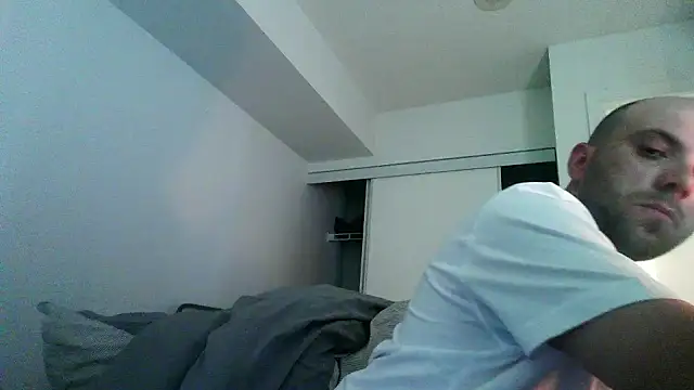 Snapshot of experiencelove chatting on May 2026 09:44:02 PM experiencelove online show from May 2026 09:44:02 PM