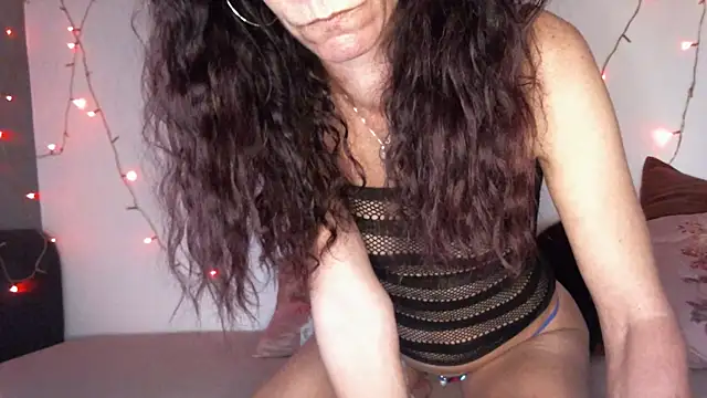 angeleclaraxh online show from April 2026 07:38:02 PM