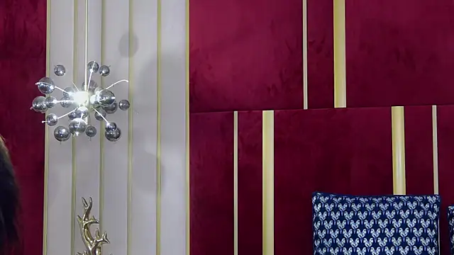 Noir Kitty online show from April 2026 02:07:02 PM