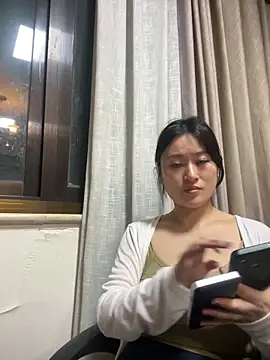 Snapshot of Yolanda9 chatting on April 2026 01:41:01 PM Yolanda9 online show from April 2026 01:41:01 PM