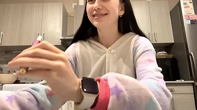 LaraDraggoo online show from March 2026 09:10:02 PM