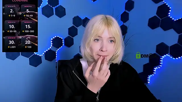  sabrina moore online show from April 2026 05:30:01 PM