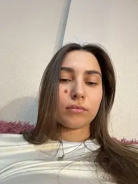 Evelinochka online show from April 2026 11:43:02 PM