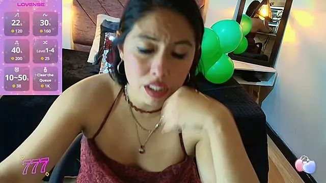 Amanda Fox   online show from March 2026 07:37:01 PM