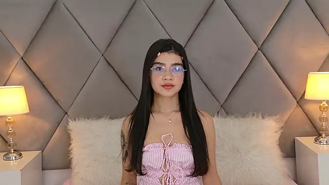 OliviaDiaz online show from May 2026 08:03:01 PM
