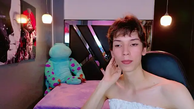Snapshot of Stefany_PiInk chatting on June 2026 12:10:02 PM Stefany PiInk online show from June 2026 12:10:02 PM