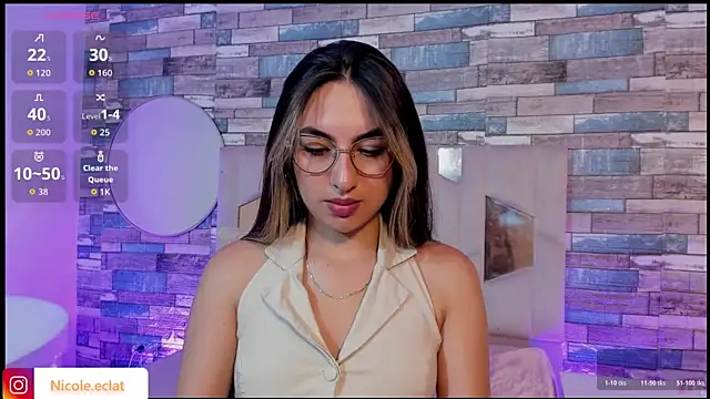 Snapshot of cloe_1tay chatting on May 2026 03:24:02 AM cloe 1tay online show from May 2026 03:24:02 AM