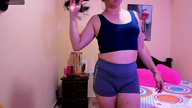 sara florez12 online show from May 2026 11:27:02 AM