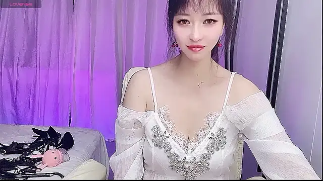 QIQIY169  online show from March 2026 01:37:02 PM