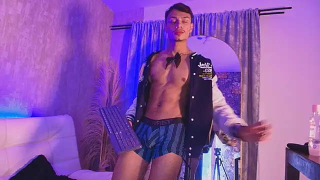 davis saint online show from April 2026 11:22:02 AM