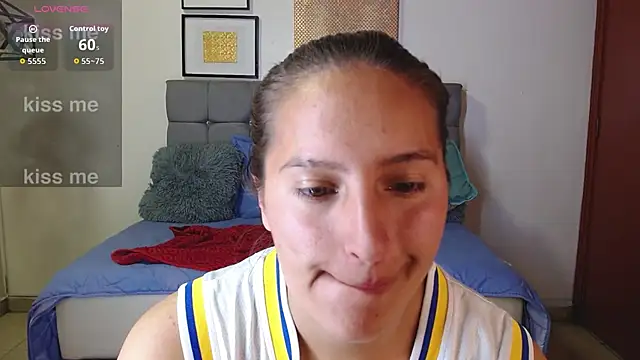 Sharon makelove online show from April 2026 07:07:01 PM