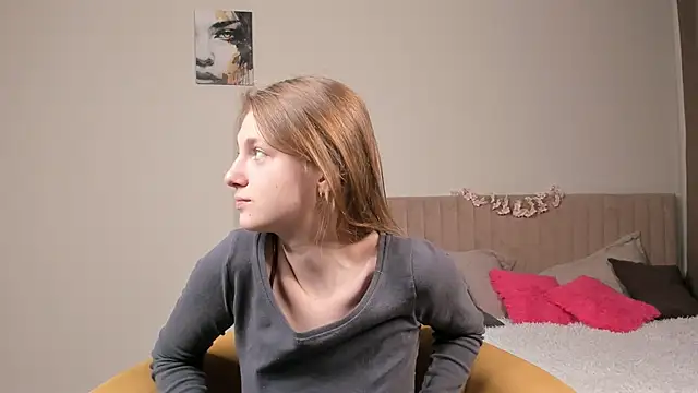 ErinnPieloch online show from April 2026 07:53:02 PM