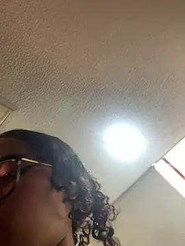 Bunny fire online show from April 2026 07:15:01 PM