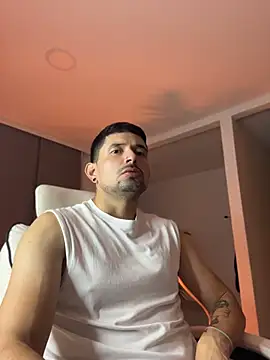 TroyeSavage online show from April 2026 10:54:01 AM