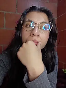 Snapshot of Amanda_x1 chatting on March 2026 07:51:02 PM Amanda x1 online show from March 2026 07:51:02 PM