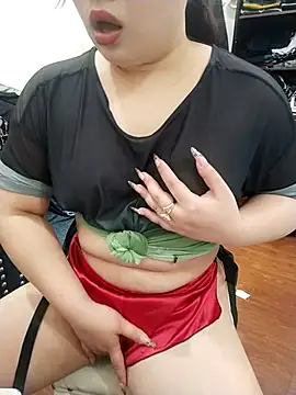 Lylyoh online show from March 2026 03:12:01 AM