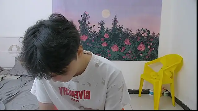 icecream-002 online show from May 2026 11:37:01 AM