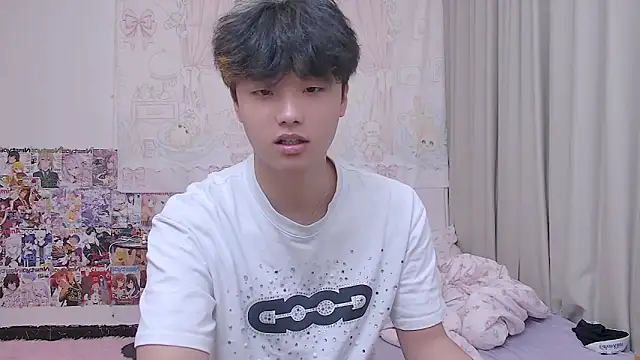 icecream-002 online show from May 2026 11:38:02 AM