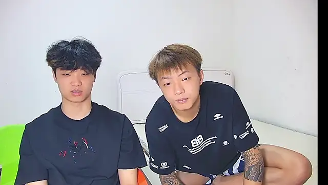 icecream-002 online show from May 2026 12:34:02 PM